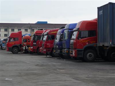 太倉浮橋至曲靖精品回程車物流專線 高效經濟的汽車物流解決方案